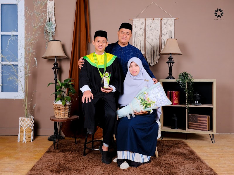 Mushola Al Muslim: Menyambungkan Jiwa dengan Lingkungan yang Bersih